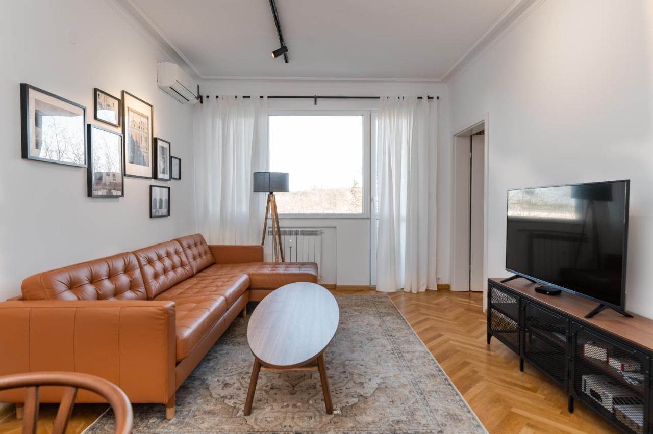 Industrial 2-Bdr Flat By The National Stadium Sofia Buitenkant foto